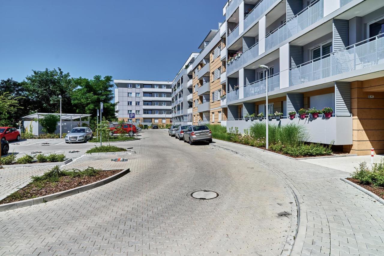 Modern Apartments Wroclaw By Renters 外观 照片