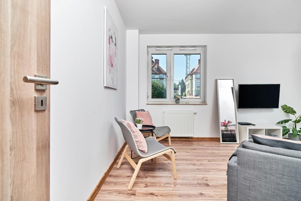 Modern Apartments Wroclaw By Renters 外观 照片