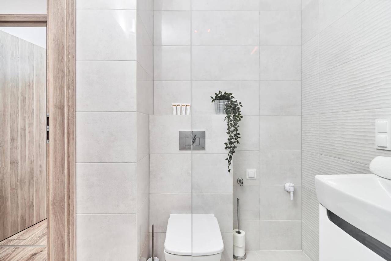 Modern Apartments Wroclaw By Renters 外观 照片